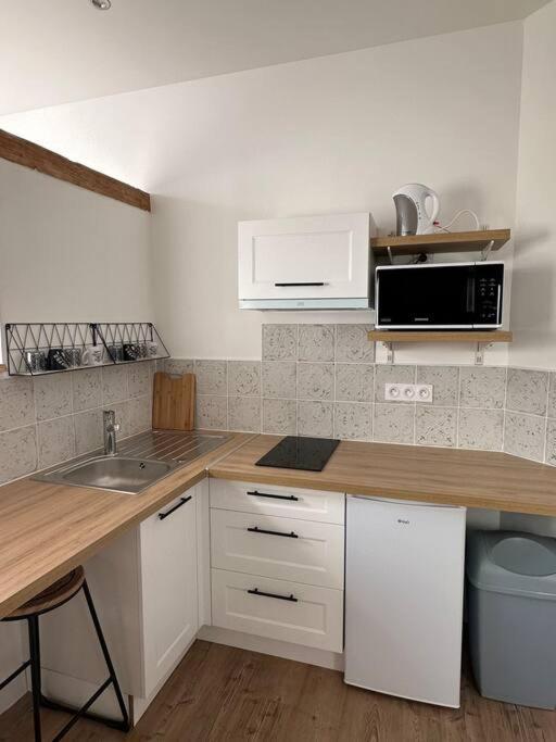 Petite Maison Avec Clim Блоа Екстериор снимка